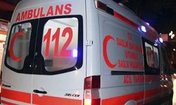 Alanya’da kamyon ile otomobil çarpıştı: Yaşam savaşı veriyor