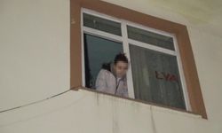 Evde zorla tutulan kadının ekiplerin müdahalesiyle kurtuluşu