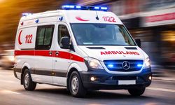 K*tliam gibi kaza: TIR ile yolcu minibüsü çarpıştı