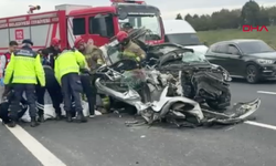 Korkunç kaza: Cip ile TIR çarpıştı