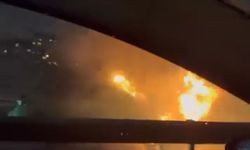 Köprüde otomobil alev alev yandı