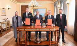 Milletvekili Aykut Kaya’dan eğitime bir destek daha: Finike’ye yeni laboratuvar