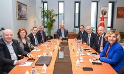 Bakan Ersoy’dan 2026 turizmi için kritik toplantı