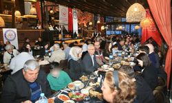 Alanya'da koruyucu aileler iftarda buluştu