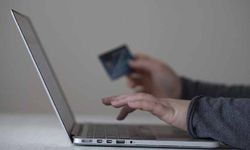 İkinci el far satın almak isterken dolandırıcıların kurbanı oldu