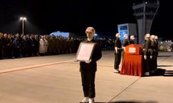 Askeri araç devrildi: 2 şehit, 3 yaralı