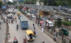F*acia gibi olay: Tren ve otobüs çarpıştı; çok sayıda ölü ve yaralı var