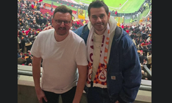 Tribünde güzel karşılaşma: Belevi'den yeni konser müjdesi