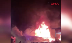 Antalya'da iş yerini alevler sardı