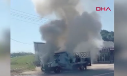 Serik’te seyir halindeki kamyonet alev aldı