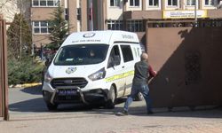 15 yaşındaki öğrenci, öğretmenini b*aklayarak ö*dürdü