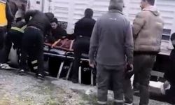 Yaşlı kadın TIR'ın altında kaldı