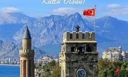 ‘Turizmin başkenti Antalya 819 yıldır Türk yurdu’