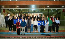 Kaymakam Alanyalı gençlerin hayallerini dinledi