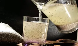 TikTok’un yeni detoksu: Chia suyu gerçekten işe yarıyor mu?