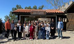 Alanya'da öğrenciler tarihle buluşuyor