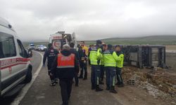 Aksaray’da tur otobüsü şarampole devrildi: 20 yaralı