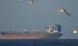 İran İsrail bağlantılı iki gemiye el koydu