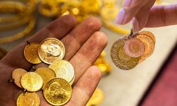 Trump'ın Hürmüz Boğazı talimatı altın fiyatlarını düşürdü