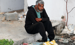 Yıllarca direksiyon salladı, şimdi sokakta hayatta kalmaya çalışıyor