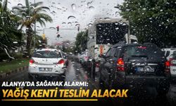 Alanya'da sağanak alarmı: Yağış kenti teslim alacak