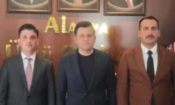 Alanya Ülkü Ocakları'nda bayrak değişimi