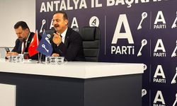 Antalya’da Anahtar Parti rüzgarı: Meydanlar "Değişim" dedi