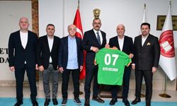 Alanyaspor yönetiminden Başsavcı Kocaman’a ziyaret