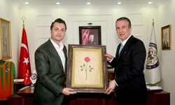 MHP heyetinden Alanya Kaymakamı Şakir Öner Öztürk’e ziyaret