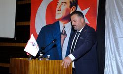 Türkoğlu: 'Türk gençliği daima hazır ve 18 yaşındadır'