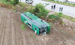 Çanakkale'de tur otobüsü devrildi: 46 kişi yaralandı