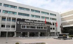 Antalya Büyükşehir ihale soruşturmasında 2 tutuklama