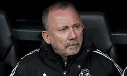 Beşiktaş'ta Sergen Yalçın ile yollar resmen ayrıldı