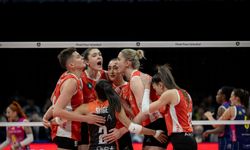 Şampiyonlar Ligi'nde finalin adı Eczacıbaşı - Vakıfbank oldu