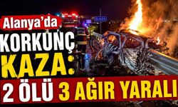 Alanya D-400’de otomobil alev aldı: 2 kişi öldü, 3 kişi ağır yaralandı