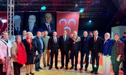MHP’li Yurdakul Antalya’da özel bireyler ve şehit aileleriyle buluştu