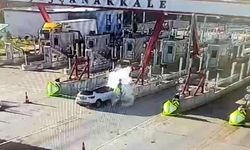 Otoyol gişelerinde feci kaza karı kocayı ayırdı