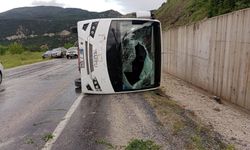 Cenaze dönüşü feci kaza: Yolcu midibüsü itfaiye aracıyla çarpıştı