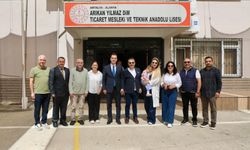 Arıkan Yılmaz Dim MTAL'de resim sergisi ve kahvaltı etkinliğine yoğun ilgi