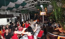Ay’La Restaurant’ta hafta sonu coşkusu: DJ Sedat Kılınç geceye damga vurdu
