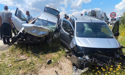 Eğirdir'deki kazada anne ve kızın ardından baba da öldü