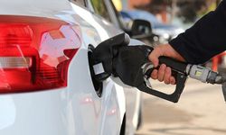 Motorinde salı günü 1,22 TL indirim bekleniyor