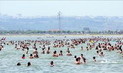 Sağlık Bakanlığı uyardı: İstanbul'da 7 plaj riskli