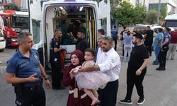 Antalya'da yangın: Eşini kiraladığı vinçle kurtardı
