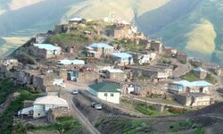 UNESCO listesindeki Hınalık köyü alfabesiz dilini koruyor