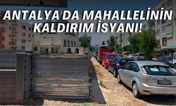 Muratpaşa'da inşaat bariyeri yayaları tehlikeye atıyor