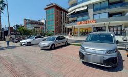 Alanya’da kaldırım işgalleri sürüyor