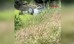 Drenaj kuyusunda bulunan araçta sır ölüm
