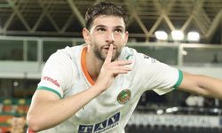 Fenerbahçe'nin gündeminde Alanyasporlu Ümit Akdağ var