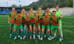 Corendon Alanyaspor kadın futbol takımı Play-Off'a çeyrek finalde veda etti